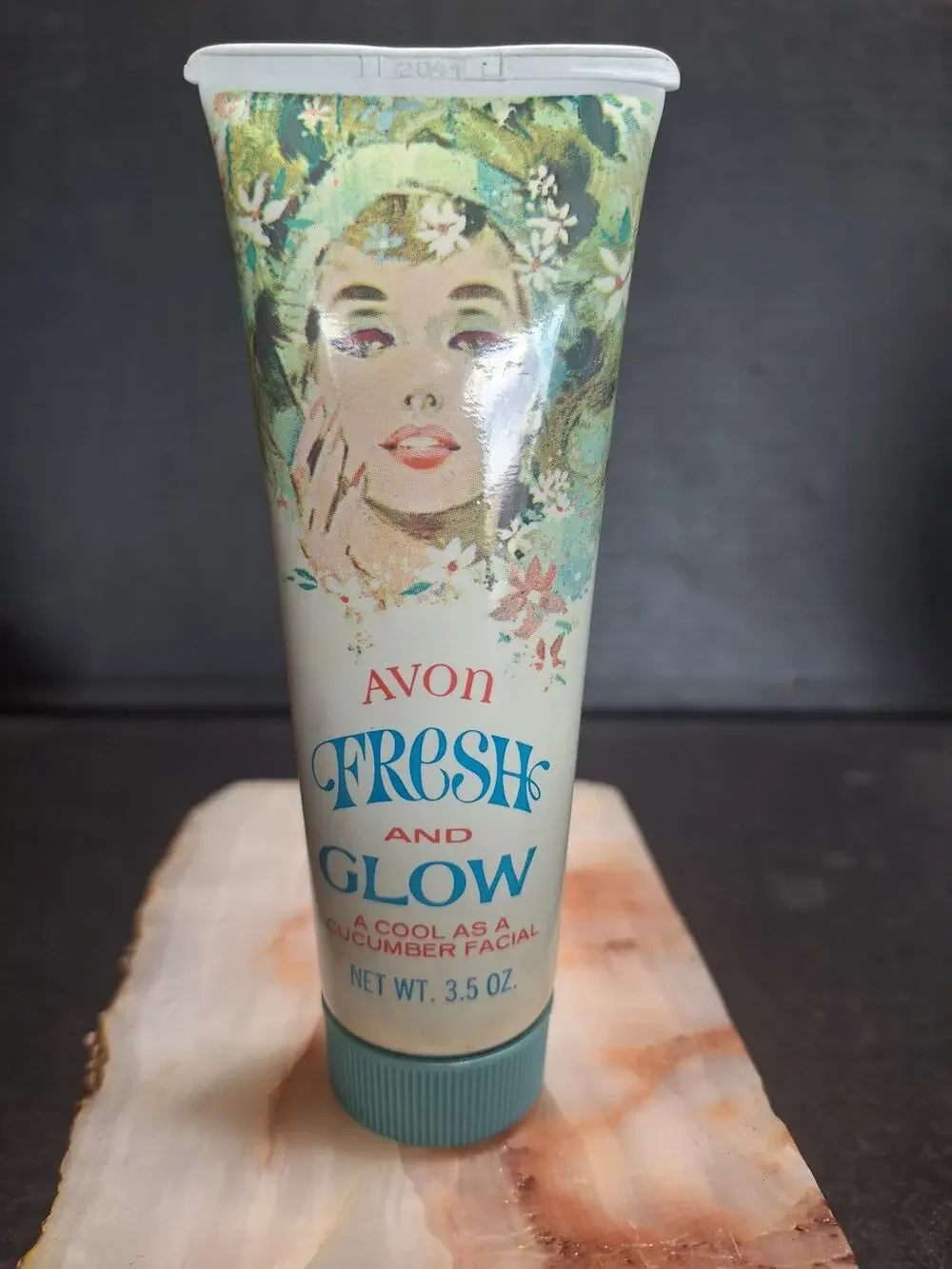 Collectible 1960s Avon Fresh & Glow Cucumber Facial Mask 3.5 Oz Full Unused Tube